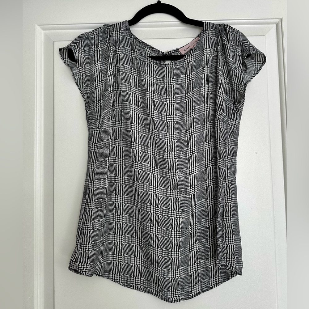 Philosophy Black & White Plaid Cap-Sleeve Blouse